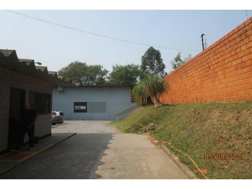 Foto 4 de 33: Comercial em leilão em Itu - SP — Prédio Comercial à venda em leilão