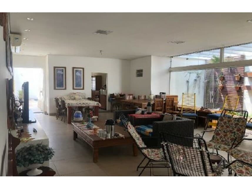 Foto 8 de 24: Casa em leilão em Campo Grande - MS — Casa à venda em leilão