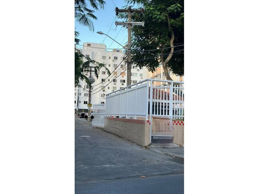 Apartamento em leilão em Rio De Janeiro - RJ — Apartamento à venda em leilão