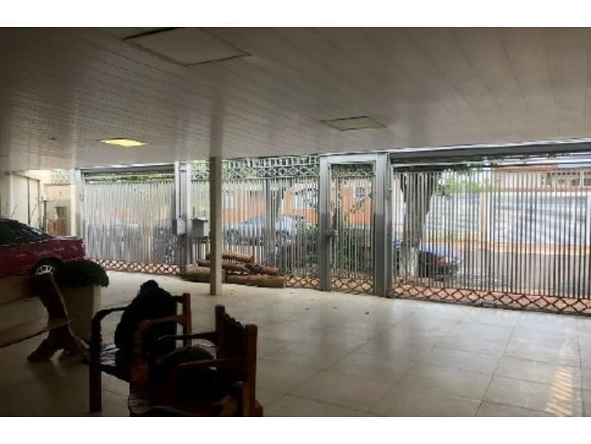 Foto 2 de 24: Casa em leilão em Campo Grande - MS — Casa à venda em leilão
