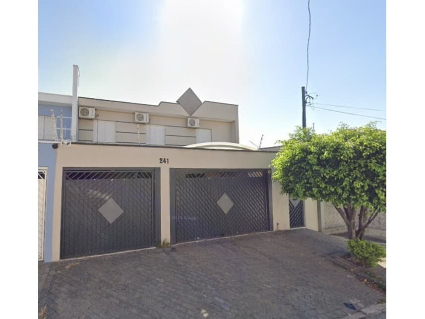 Casa em leilão em São Paulo - SP — Casa à venda em leilão