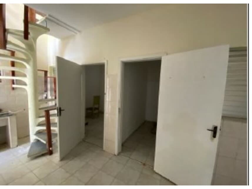 Foto 4 de 19: Casa em leilão em Praia Grande - SP — Casa à venda em leilão