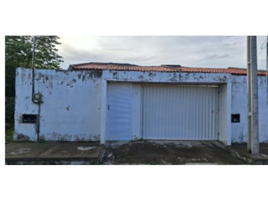 Casa em leilão em Ipu - CE — Casa à venda em leilão