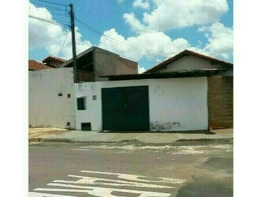 Casa em leilão em Ribeirão Preto - SP — Casa à venda em leilão