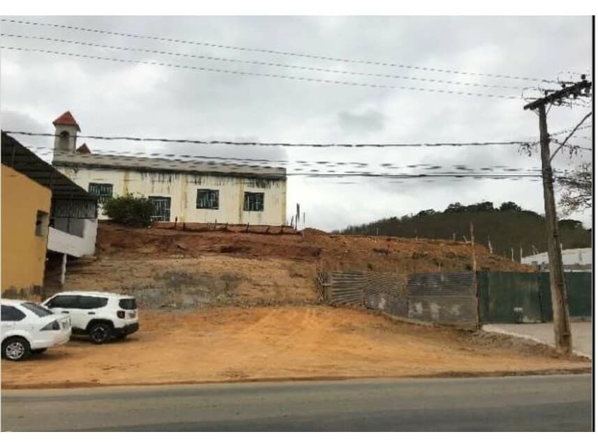 Foto 2 de 7: Terreno em leilão em Muriaé - MG — Terreno à venda em leilão
