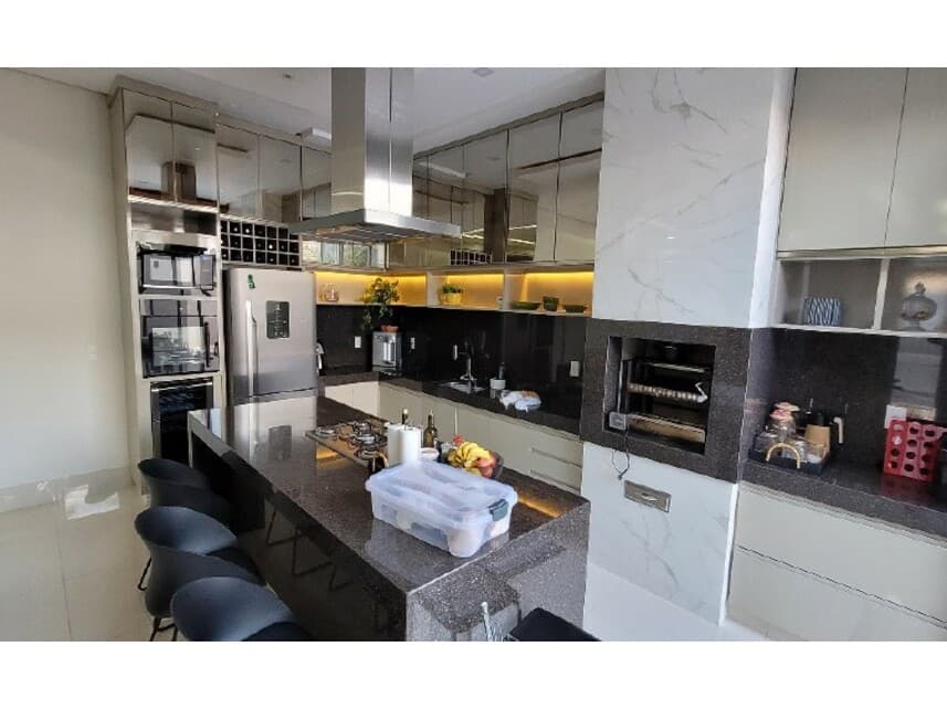 Foto 5 de 10: Casa em leilão em Catalão - GO — Casa à venda em leilão