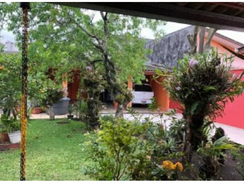 Foto 15 de 16: Casa em leilão em Curitiba - PR — Casa à venda em leilão