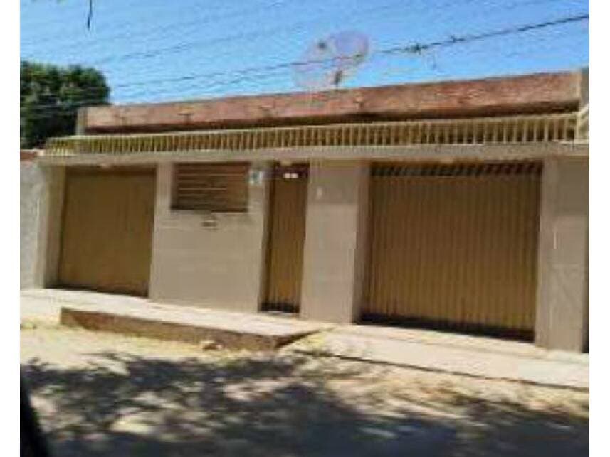 Foto 3 de 15: Casa em leilão em Petrolina - PE — Casa à venda em leilão