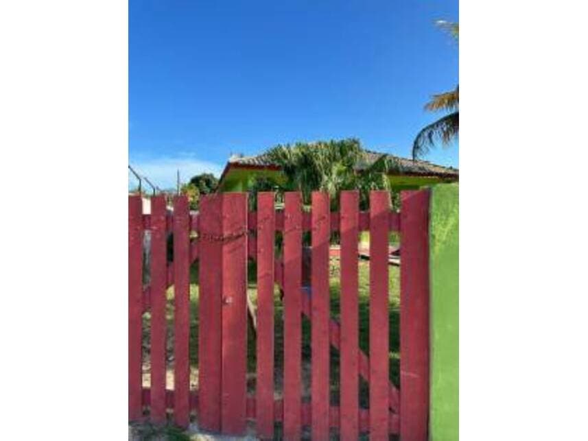 Foto 9 de 23: Casa em leilão em Araruama - RJ — Casa à venda em leilão