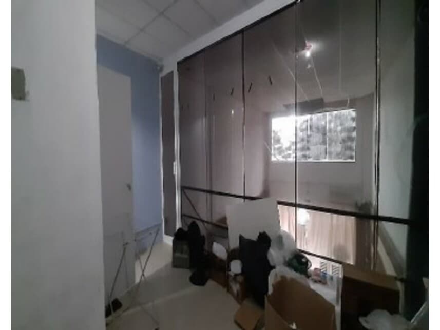 Foto 8 de 8: Comercial em leilão em Porto Alegre - RS — Loja à venda em leilão