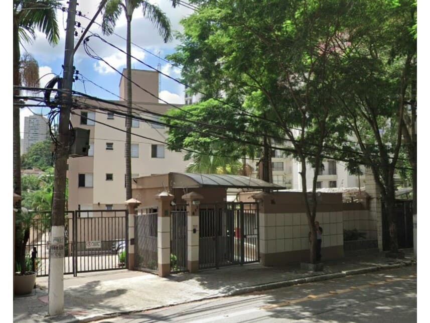 Apartamento em leilão em São Paulo - SP — Apartamento à venda em leilão