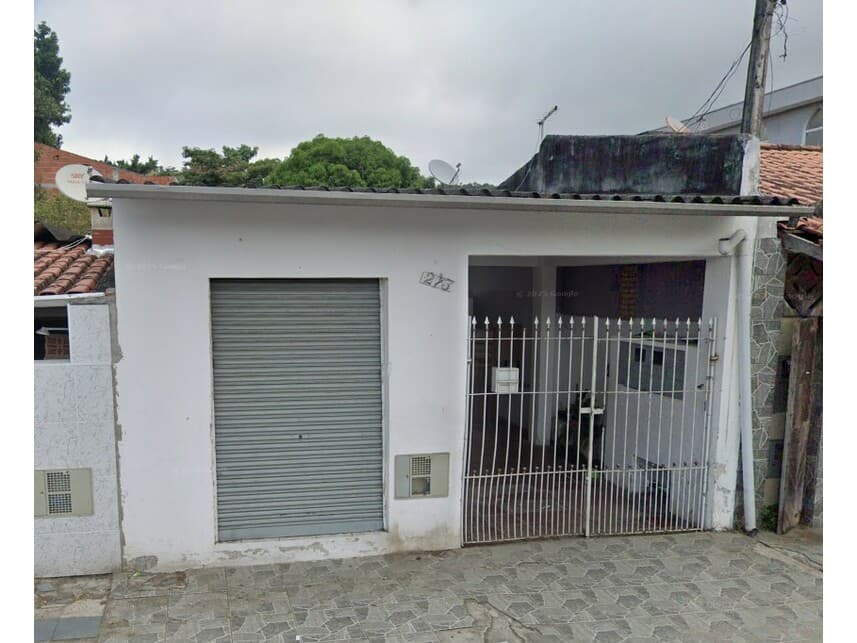 Casa em leilão em São Sebastião - SP — Casa à venda em leilão