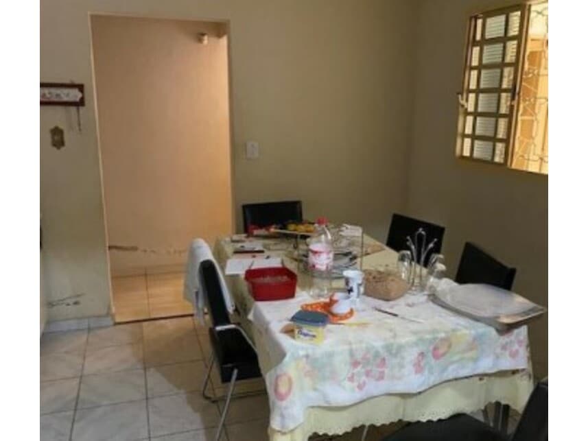 Foto 3 de 6: Casa em leilão em Marília - SP — Casa à venda em leilão