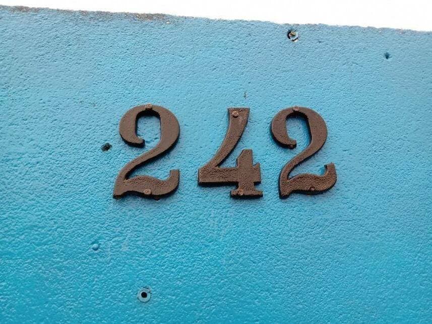 Foto 10 de 18: Casa em leilão em Pindamonhangaba - SP — Casa à venda em leilão