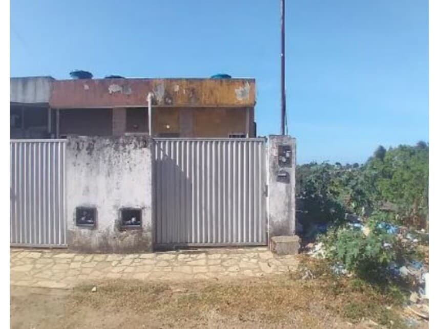 Casa em leilão em Bayeux - PB — Casa à venda em leilão