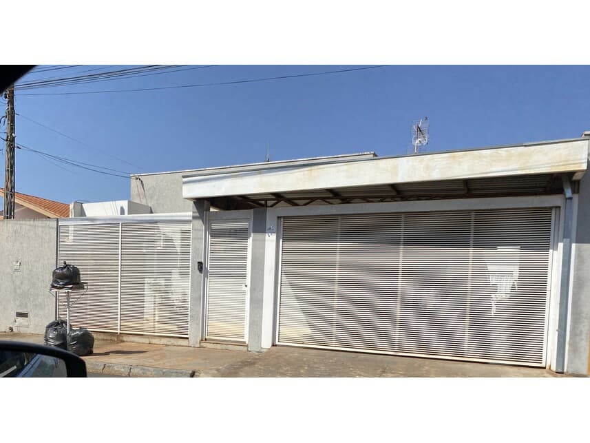 Foto 2 de 2: Casa em leilão em Jaboticabal - SP — Casa à venda em leilão