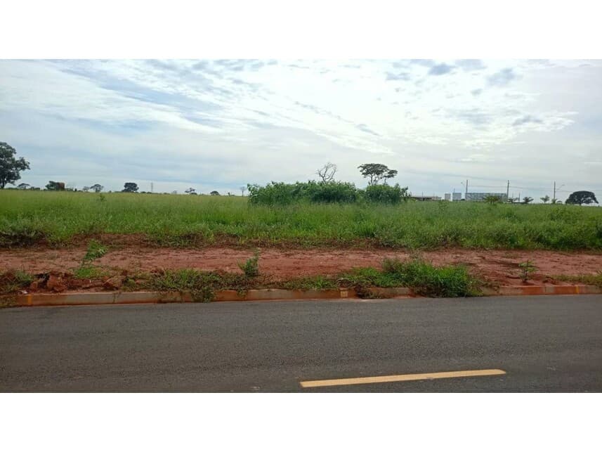 Terreno em leilão em Uberlândia - MG — Terreno à venda em leilão
