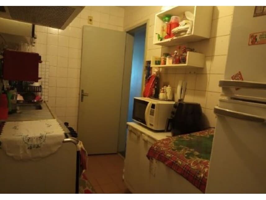 Foto 4 de 6: Apartamento em leilão em Brasília - DF — Apartamento à venda em leilão