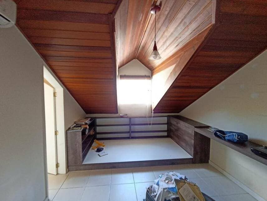 Foto 18 de 28: Casa em leilão em Rio De Janeiro - RJ — Casa à venda em leilão