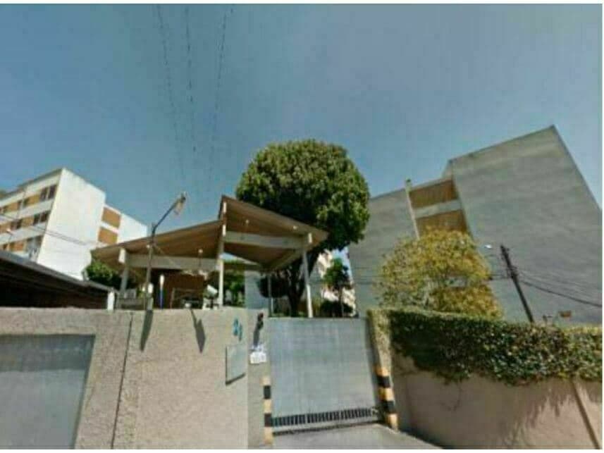 Apartamento em leilão em Rio De Janeiro - RJ — Apartamento à venda em leilão