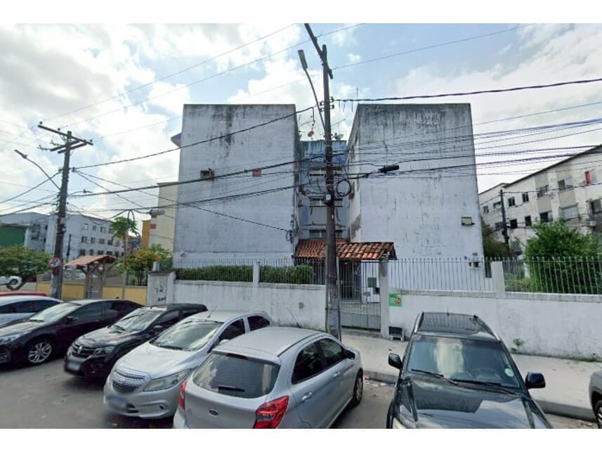 Apartamento em leilão em Salvador - BA — Apartamento à venda em leilão