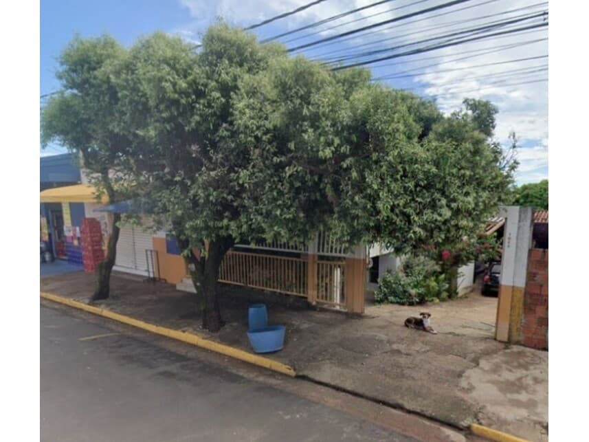 Comercial em leilão em Valparaíso - SP — Residencial / Comercial à venda em leilão
