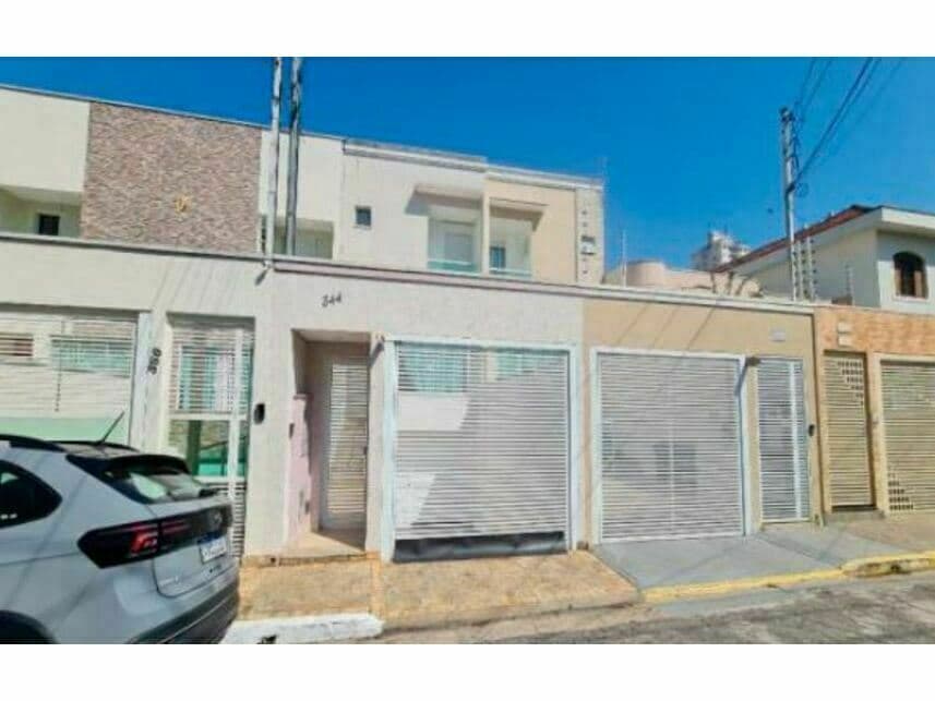Casa em leilão em São Paulo - SP — Casa à venda em leilão