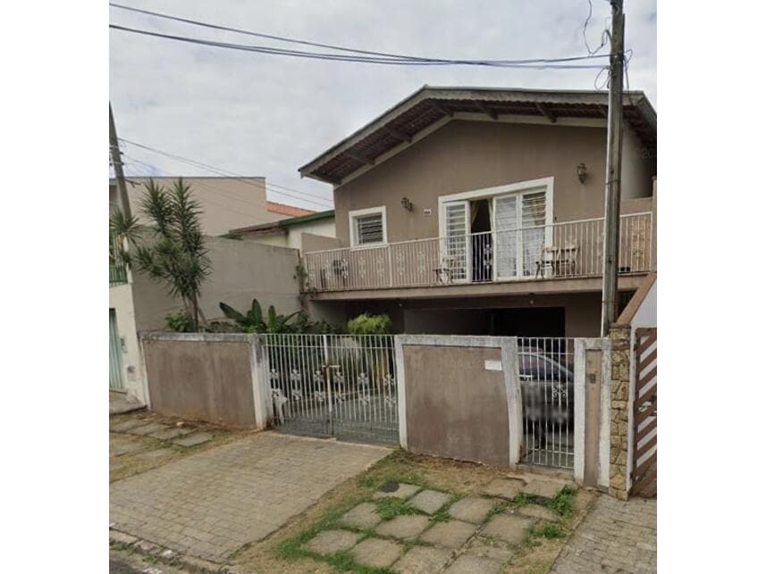 Casa em leilão em Campinas - SP — Casa à venda em leilão