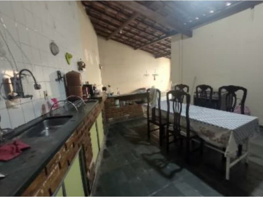 Foto 2 de 13: Casa em leilão em Belo Horizonte - MG — Casa à venda em leilão
