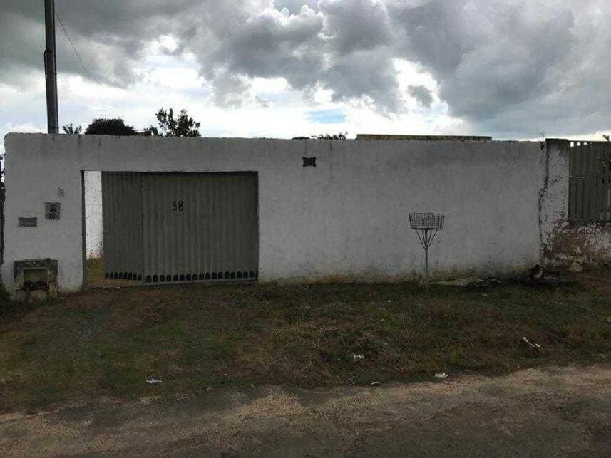 Foto 3 de 21: Casa em leilão em Luziânia - GO — Casa à venda em leilão