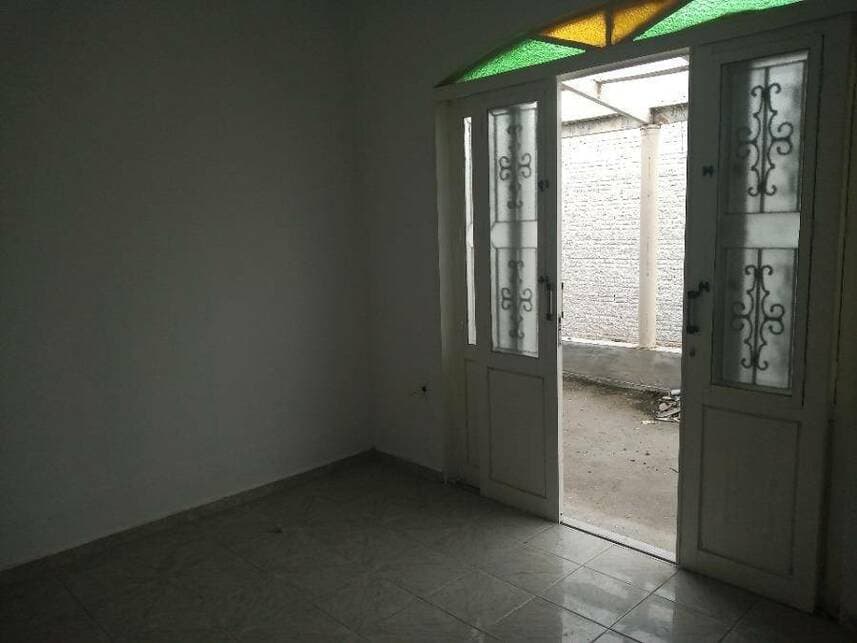 Foto 8 de 11: Casa em leilão em Lorena - SP — Casa à venda em leilão