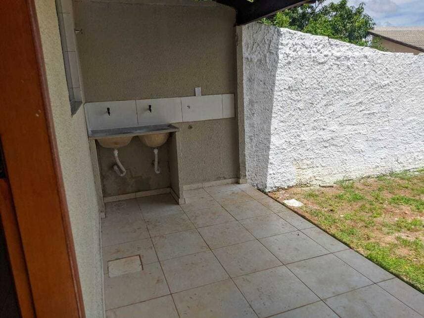 Foto 5 de 22: Casa em leilão em Trindade - GO — Casa à venda em leilão