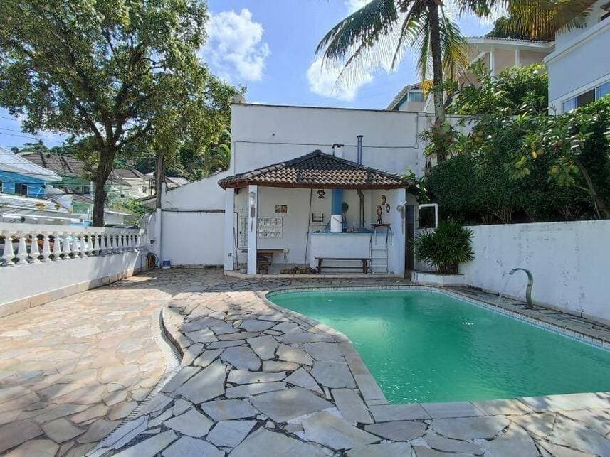 Foto 6 de 28: Casa em leilão em Rio De Janeiro - RJ — Casa à venda em leilão