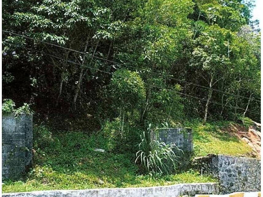 Foto 2 de 3: Terreno em leilão em Guarujá - SP — Terreno à venda em leilão