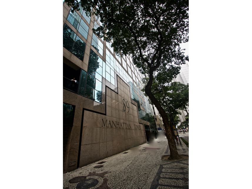 Foto 2 de 10: Comercial em leilão em Rio De Janeiro - RJ — Sala Comercial à venda em leilão