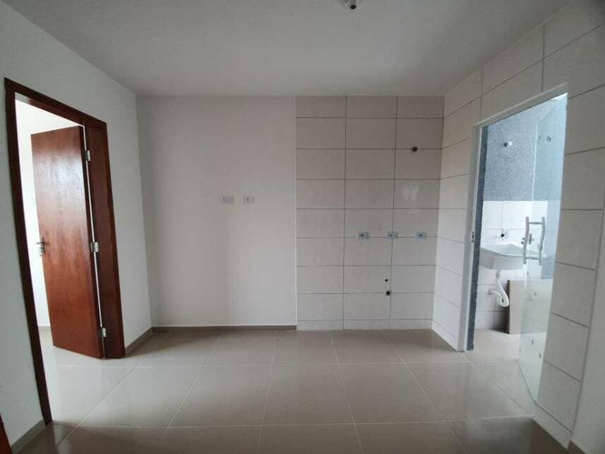 Foto 5 de 9: Casa em leilão em Curitiba - PR — Casa à venda em leilão