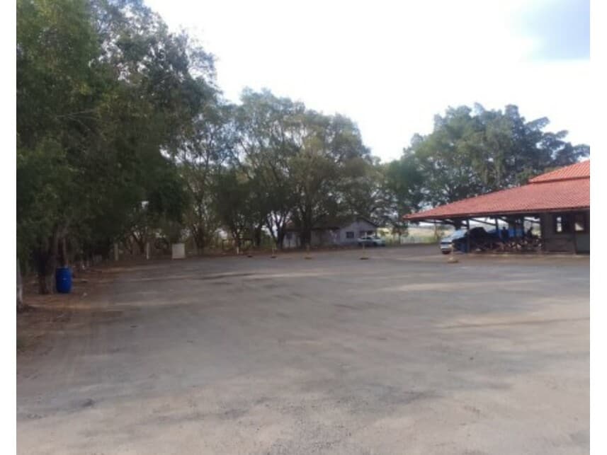 Foto 3 de 4: Imóvel em leilão em Marília - SP — Posto de Combustível à venda em leilão