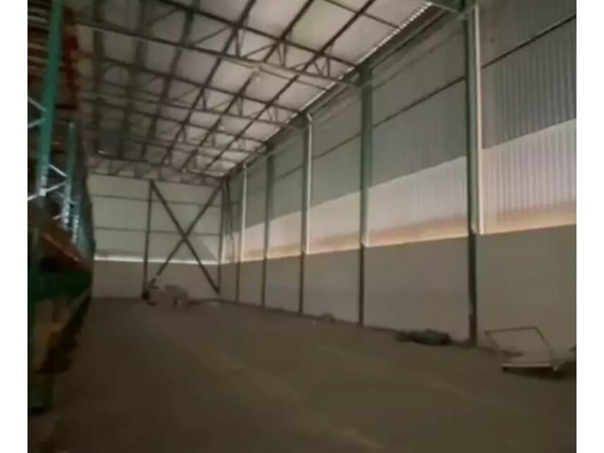 Foto 16 de 22: Comercial em leilão em Caratinga - MG — Galpão Industrial à venda em leilão