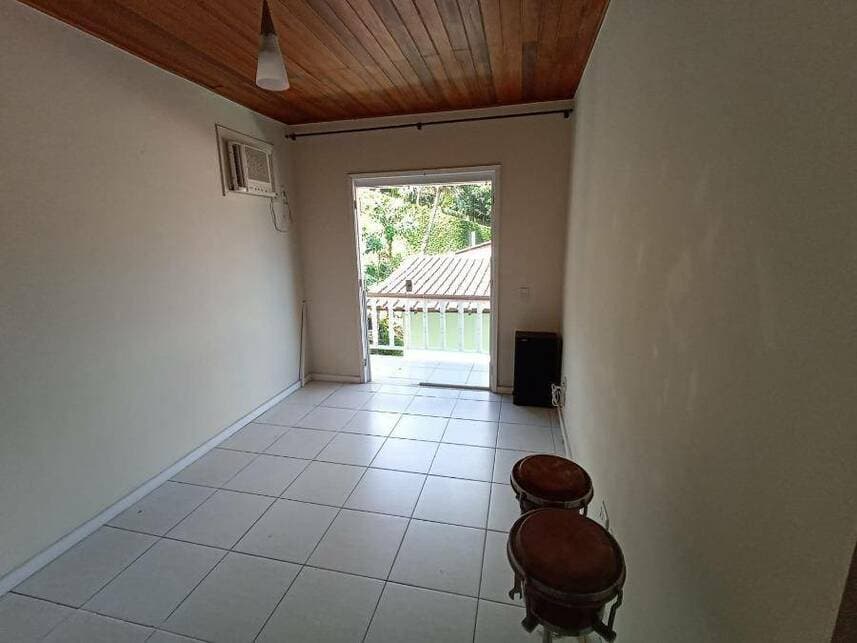 Foto 21 de 28: Casa em leilão em Rio De Janeiro - RJ — Casa à venda em leilão
