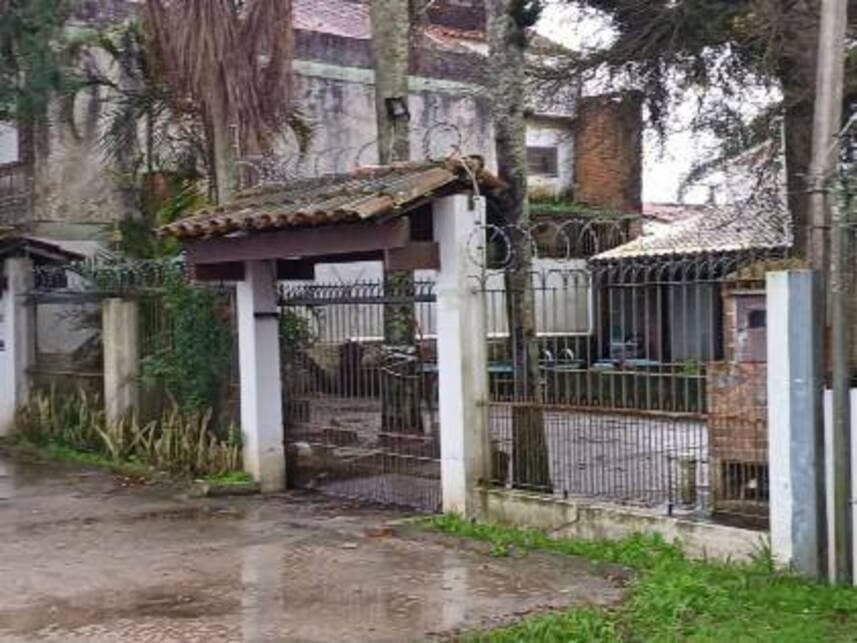 Foto 4 de 30: Casa em leilão em Pelotas - RS — Casa à venda em leilão