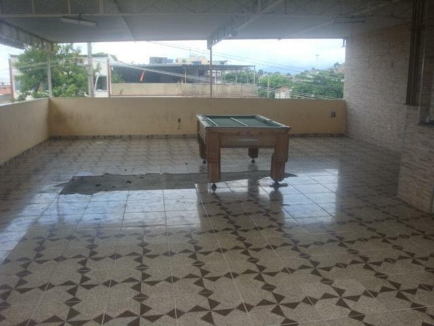 Foto 9 de 16: Casa em leilão em Rio De Janeiro - RJ — Casa à venda em leilão