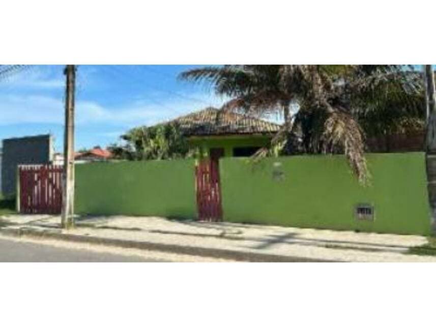 Foto 2 de 23: Casa em leilão em Araruama - RJ — Casa à venda em leilão