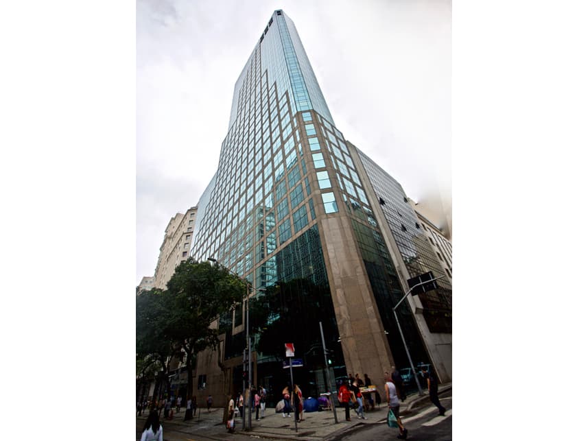 Foto 1 de 14: Comercial em leilão em Rio De Janeiro - RJ — Sala Comercial à venda em leilão