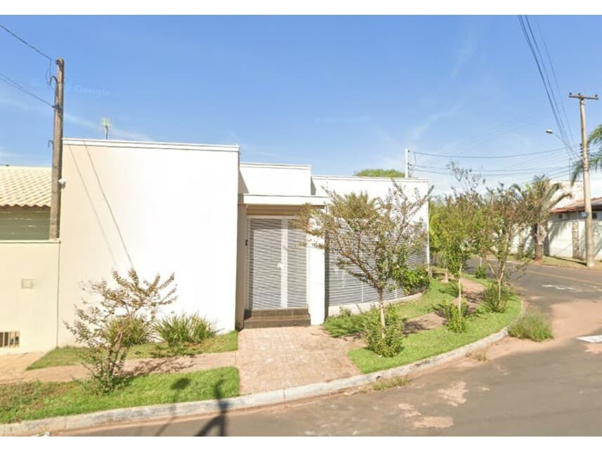 Casa em leilão em Jaboticabal - SP — Casa à venda em leilão