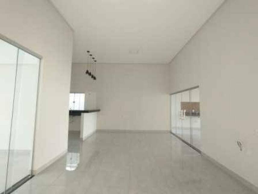 Foto 7 de 23: Casa em leilão em Caldas Novas - GO — Casa à venda em leilão