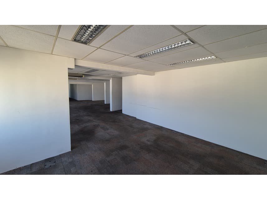 Foto 9 de 15: Comercial em leilão em São Paulo - SP — Sala Comercial à venda em leilão