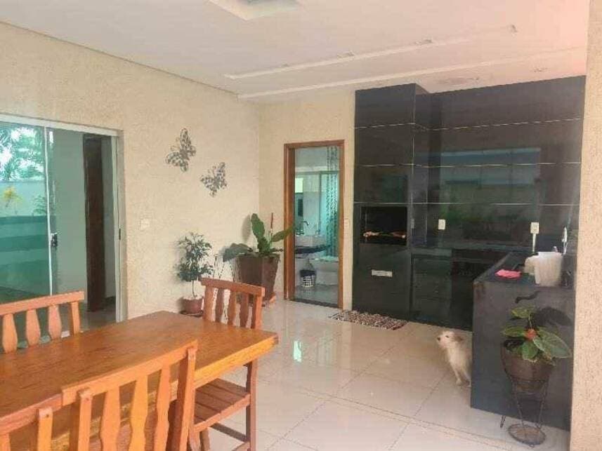 Foto 6 de 42: Casa em leilão em Goiânia - GO — Casa à venda em leilão