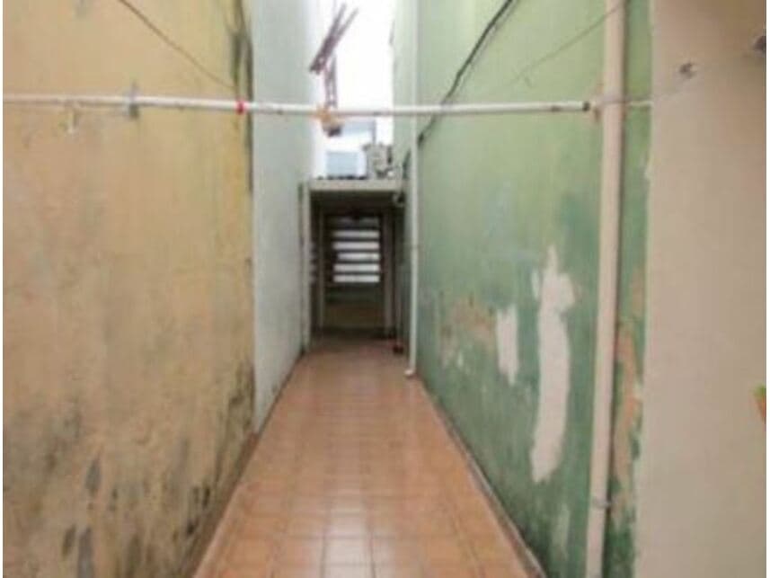 Foto 6 de 7: Casa em leilão em São Paulo - SP — Sobrado à venda em leilão