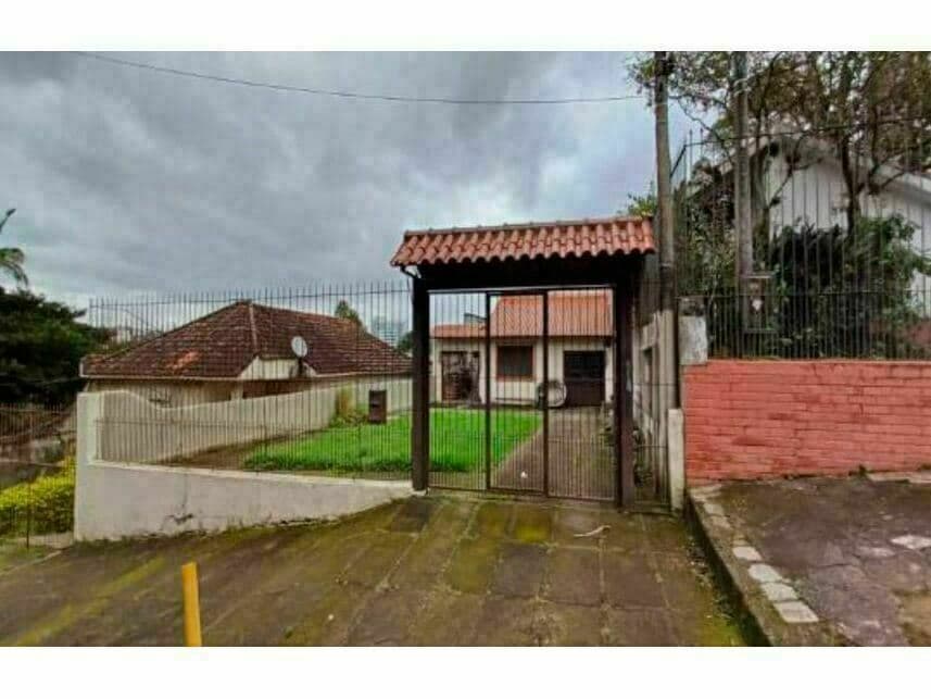Foto 1 de 2: Casa em leilão em Porto Alegre - RS — Casa à venda em leilão
