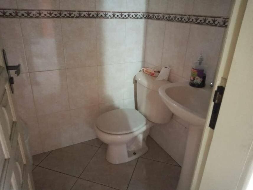 Foto 7 de 15: Casa em leilão em Paranaguá - PR — Casa à venda em leilão